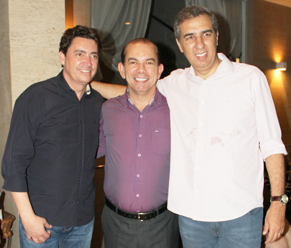  Senador Wilder, o prefeito Fernando Vasconcelos (Goiatuba) e o vice-governador José Eliton